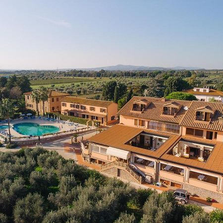 Agrihotel Elisabetta Collemezzano Luaran gambar