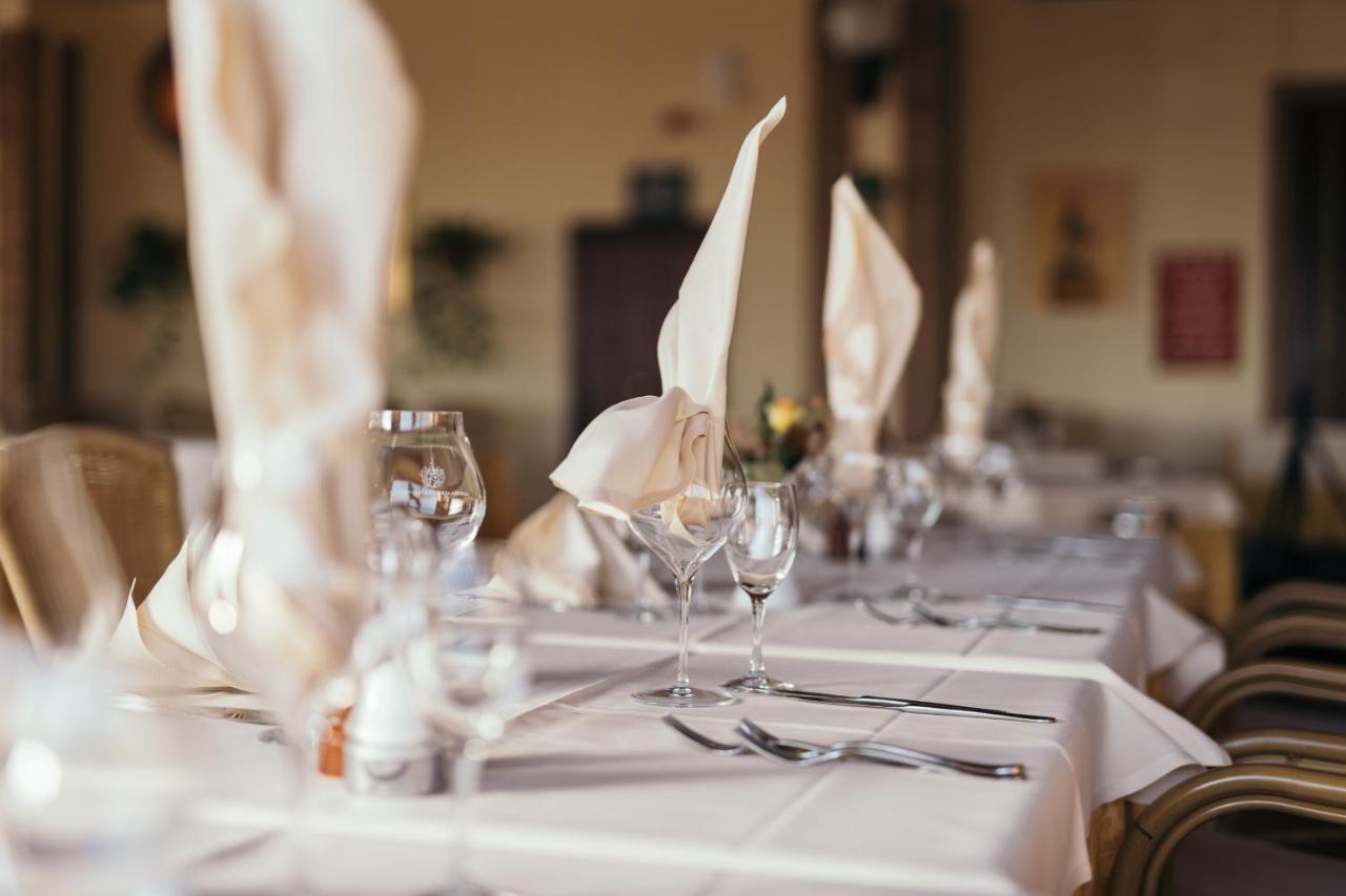 Agrihotel Elisabetta Collemezzano Luaran gambar