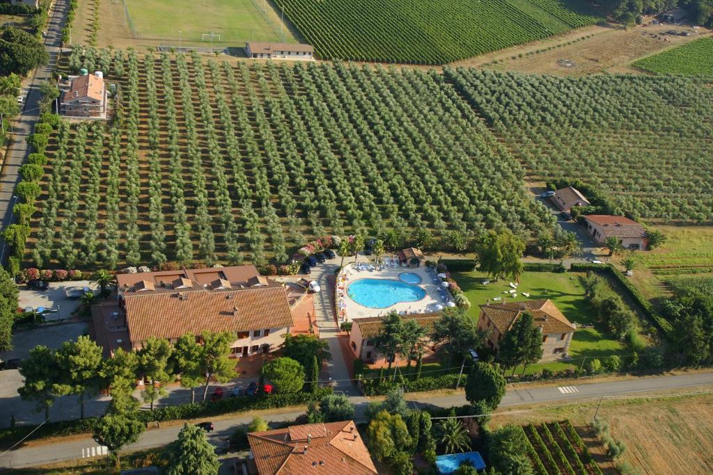 Agrihotel Elisabetta Collemezzano Luaran gambar